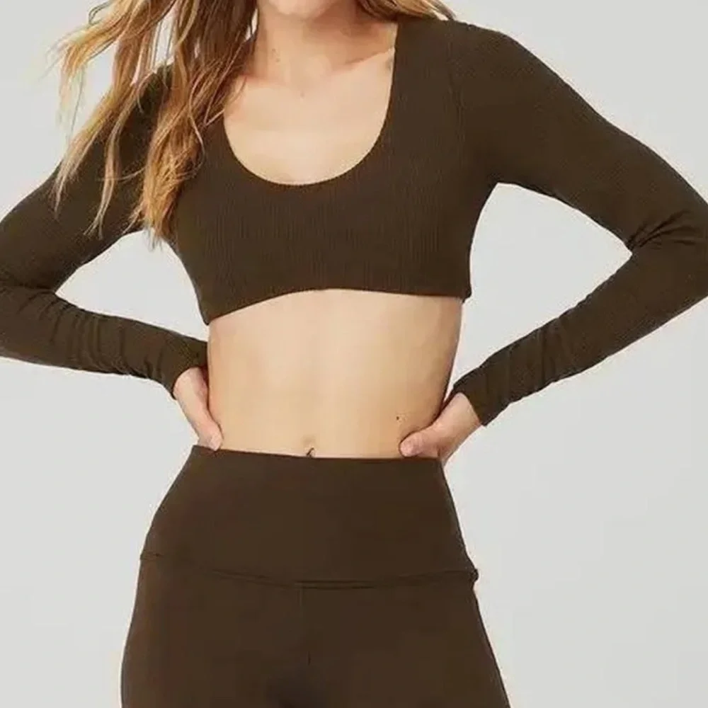 ALO Yoga Ribbed Defined Long Sleeve Bra Size xs